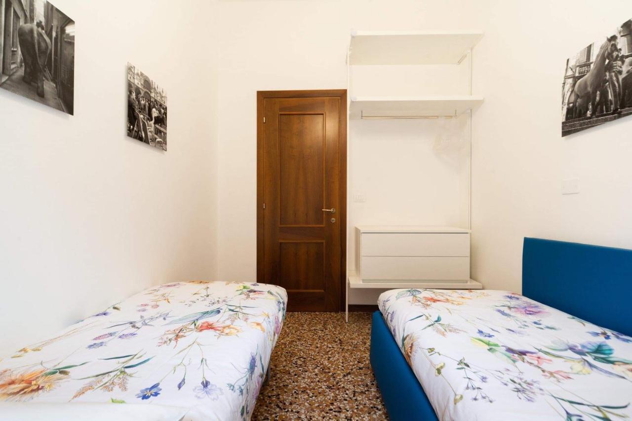 Just Urban Stays - Castello 5067 Boutique Apartment Венеция Экстерьер фото